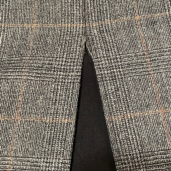 🍁4 for$25🍁Banana Republic Gray Plaid Wool Skirt - Picture 8 of 8